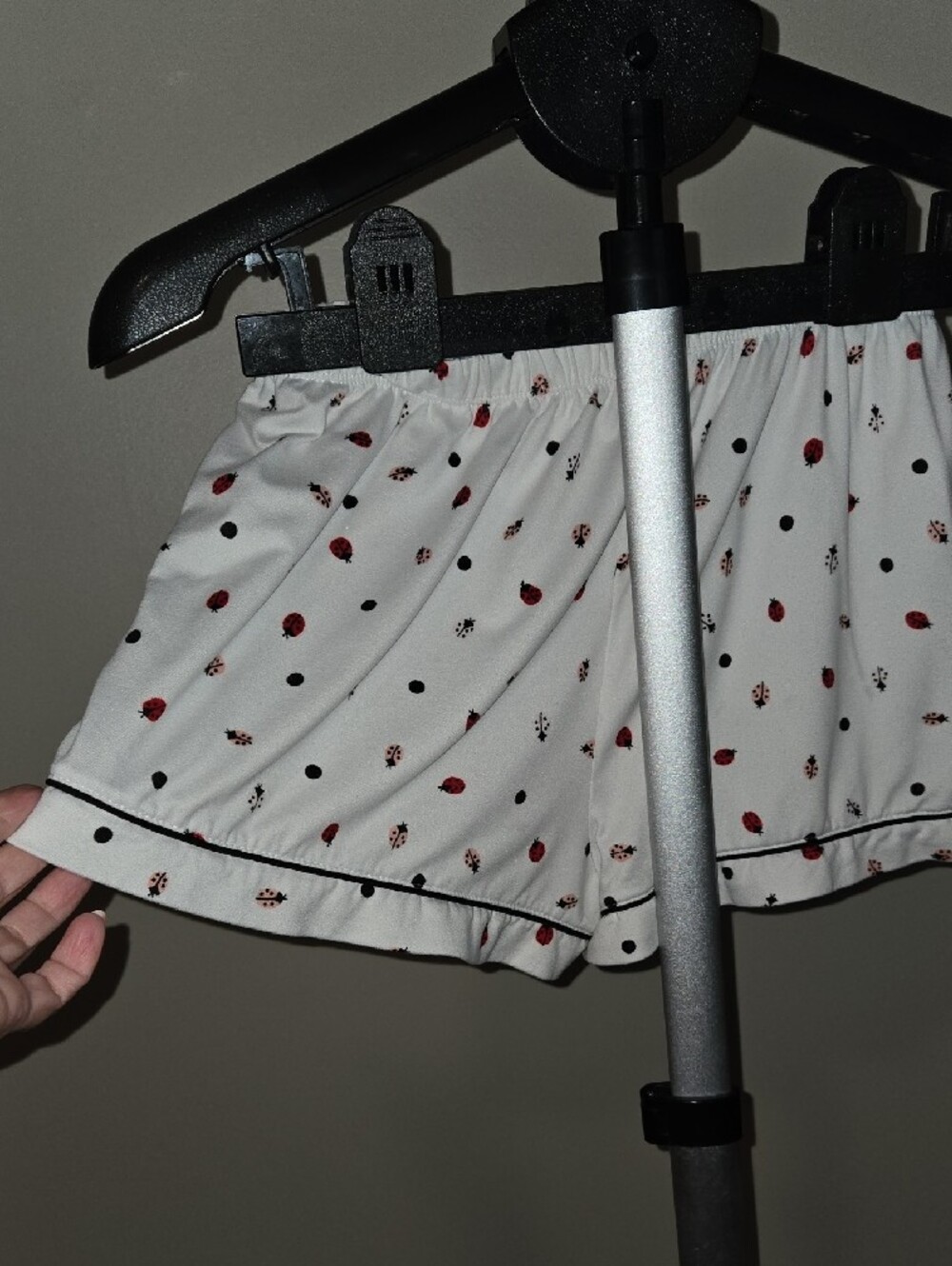 Kate Spade White Short Sleeve Button Pajama Set with Ladybug Dot Print - Picture 8 of 8